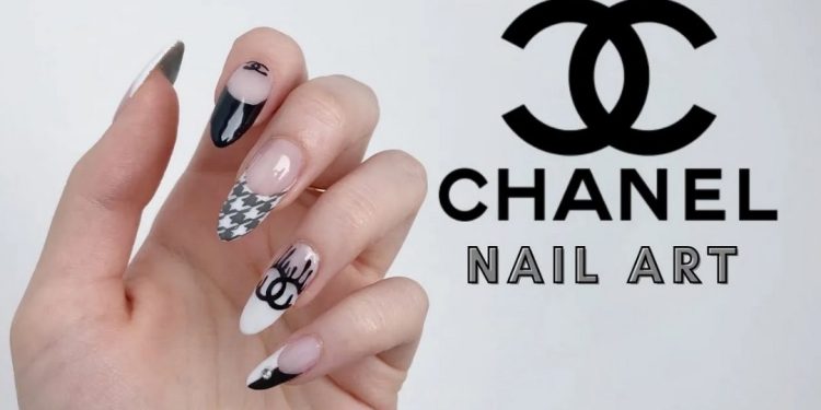 Mẫu nail Chanel giúp chị em trở nên sang trọng hơn