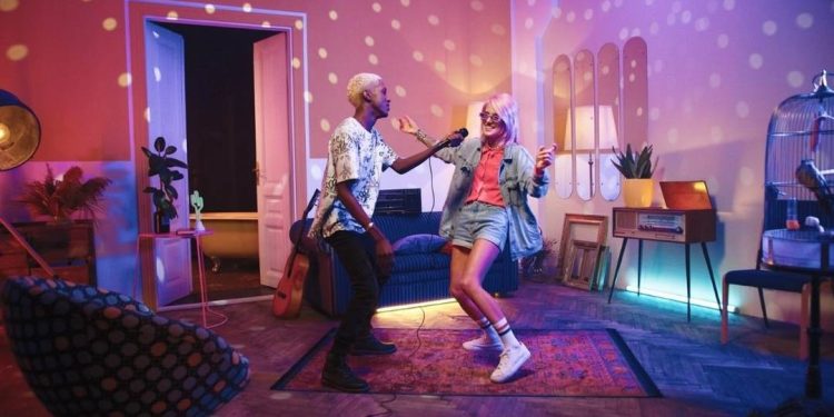 Phong cách retro trong thiết kế và xu hướng nghệ thuật