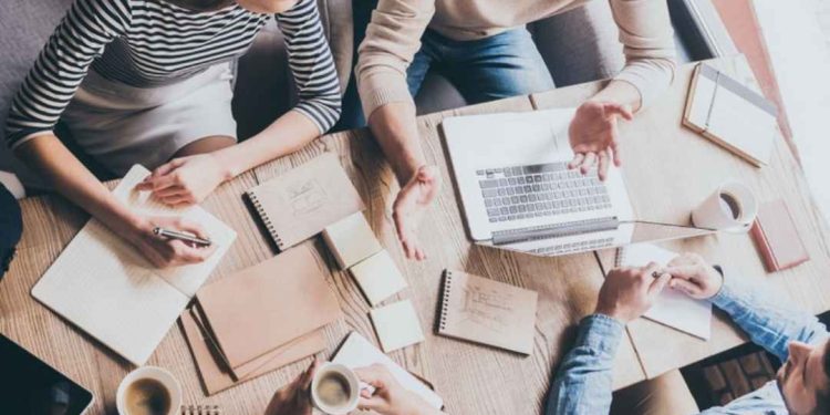 Người thiếu lòng tự trọng có những biểu hiện như thế nào?